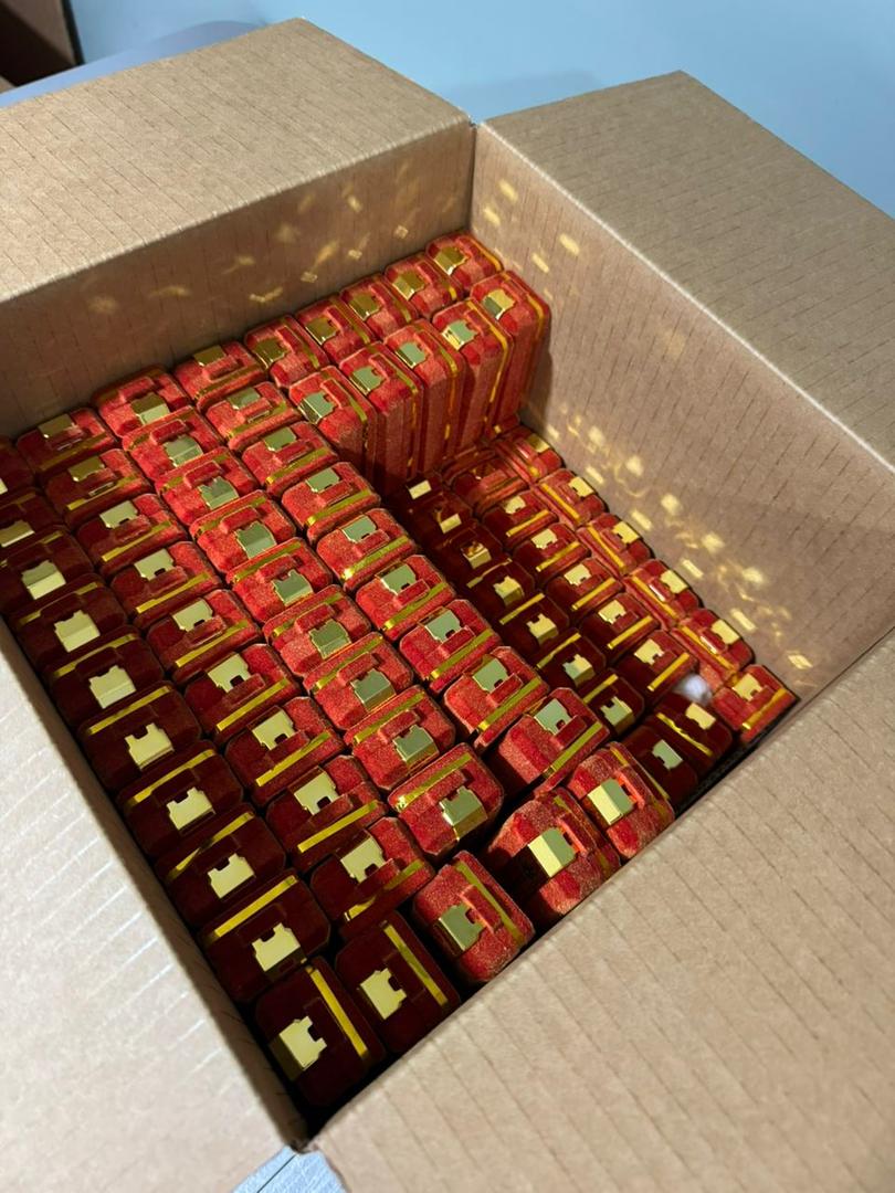 Ace Ultra Premium Disposable Gold Apple Cooler